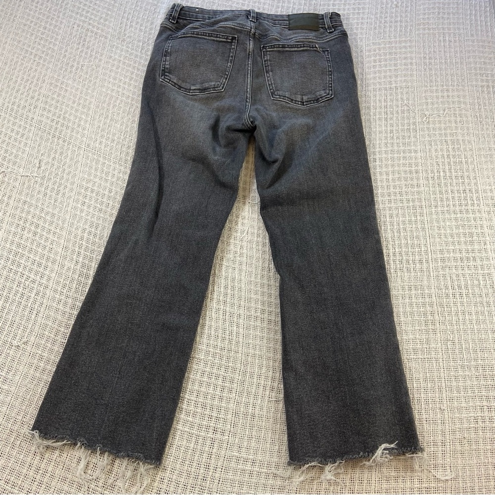 Zara Gray Cropped Flare Jeans High Rise Raw Hem Stretch Size 8 Distressed Womens - Picture 9 of 15